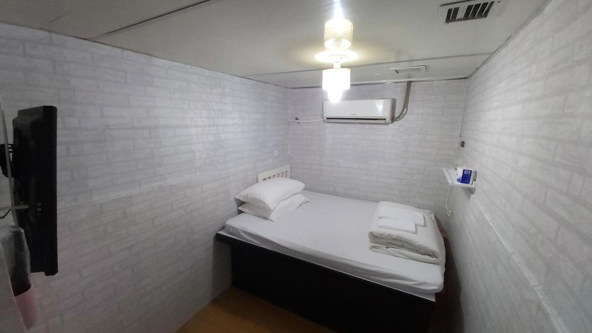 Cozy Inn Jordan Station Hong Kong Extérieur photo