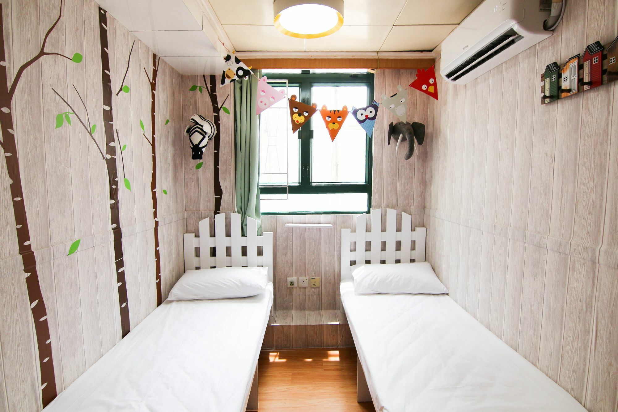 Cozy Inn Jordan Station Hong Kong Extérieur photo